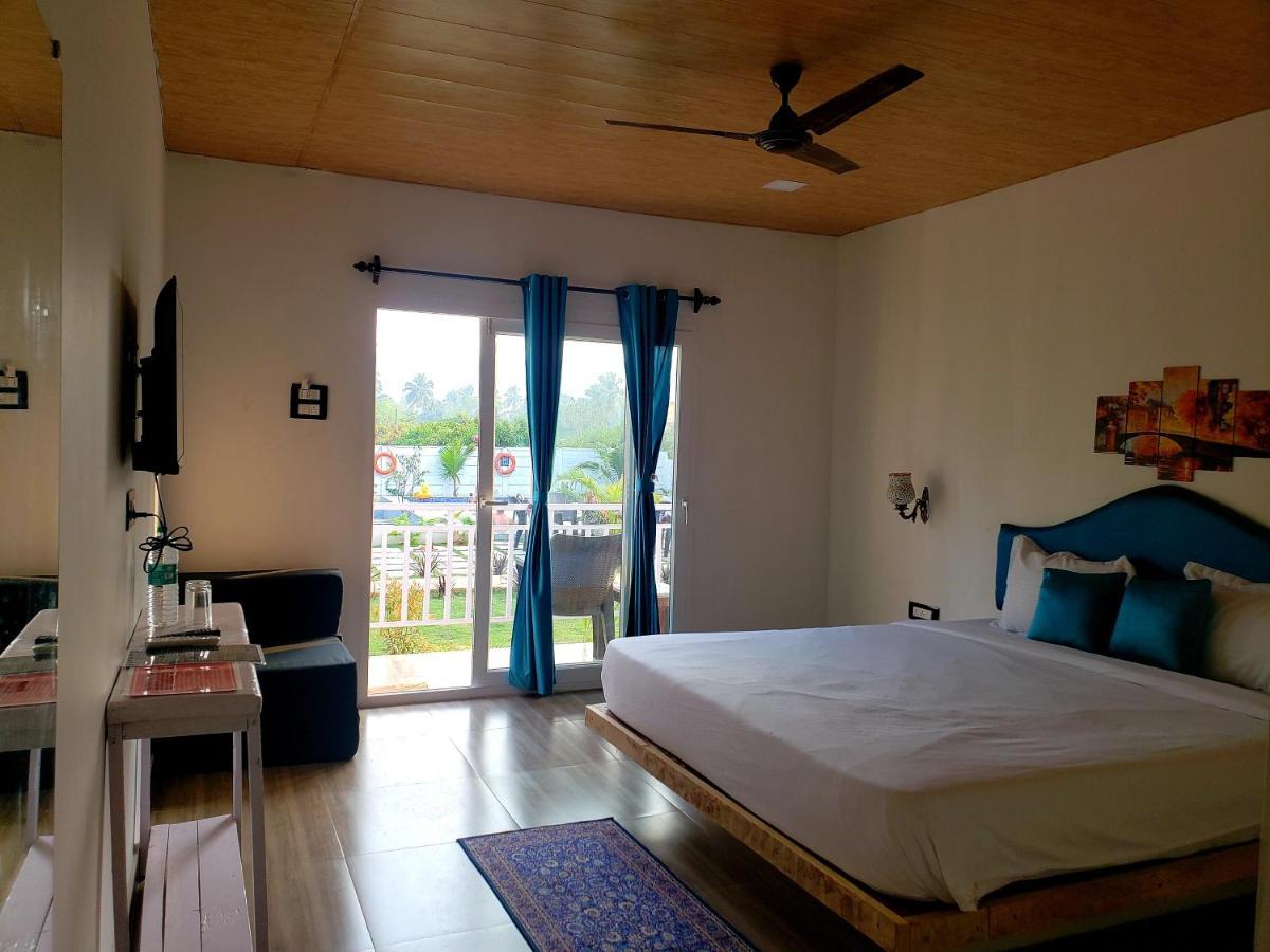 White Truffle Resort, 阿姆波尔 外观 照片